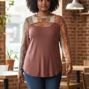 899-903 WOMENS MAUVE CUTOUT TOP BY SUGARFOX